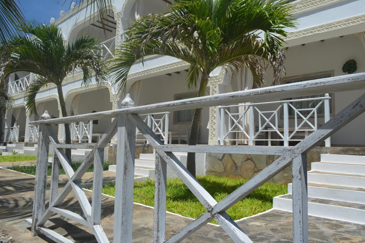 Twiga Beach Resort Ватаму Екстер'єр фото