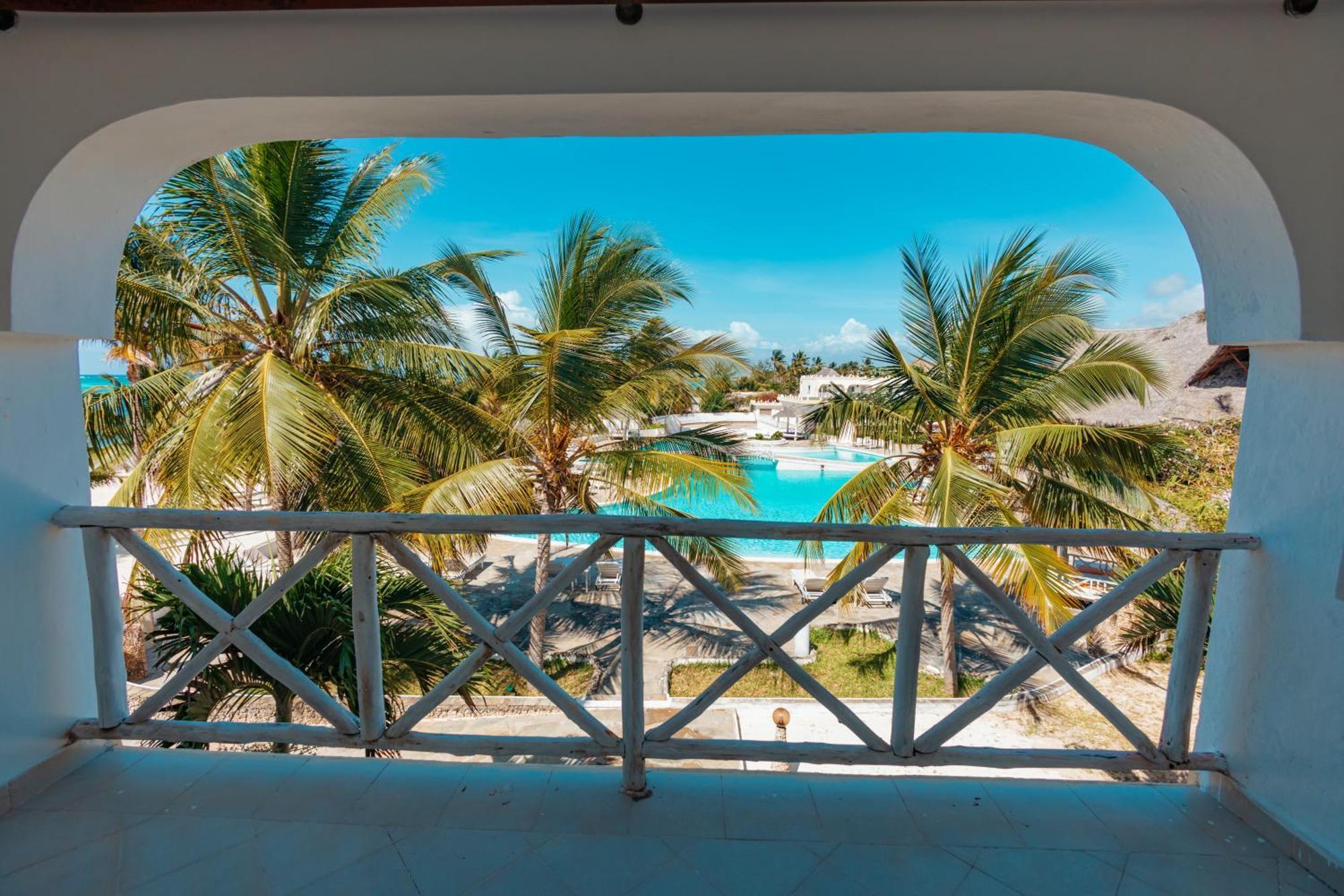 Twiga Beach Resort Ватаму Екстер'єр фото