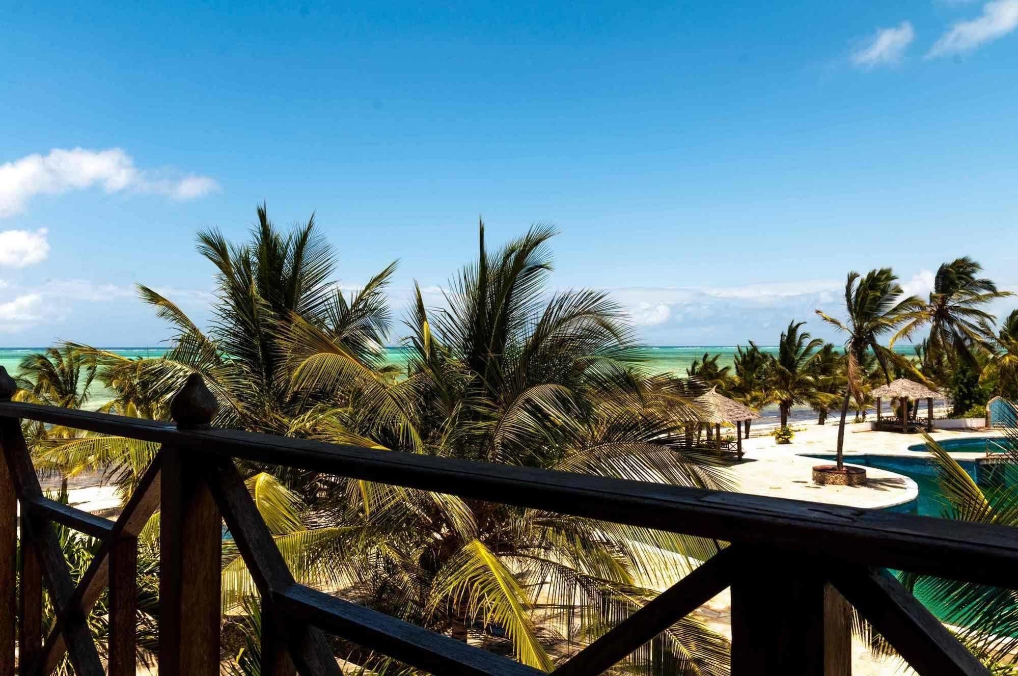 Twiga Beach Resort Ватаму Екстер'єр фото